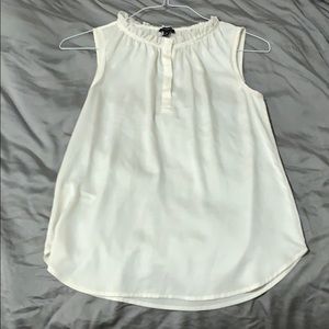 Ann Taylor size 0 white thin ruffle neck shirt